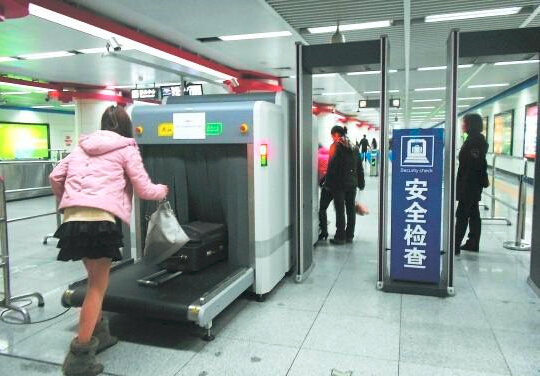 金屬探測安檢門(mén)為什么一般要和X光機配套使用？